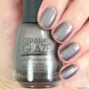 Ceramic Glaze Nail Polish in Exclusive Invite